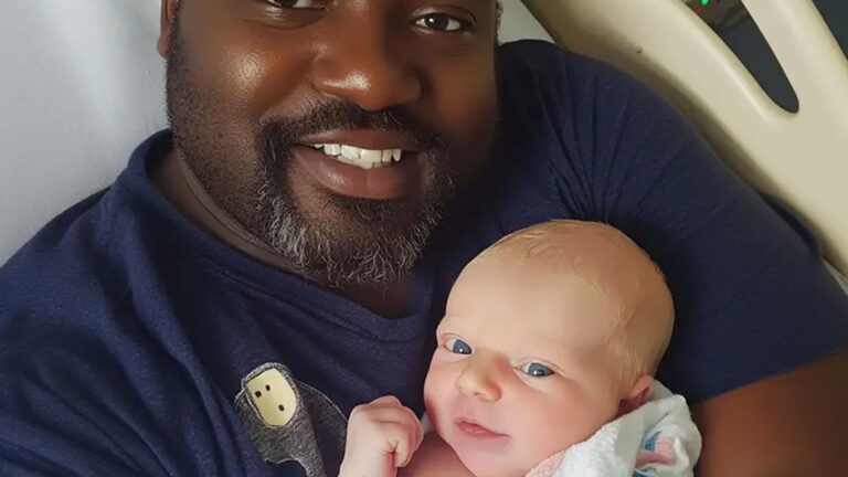 Casi Me Voy Después De Ver A Nuestro Bebé, Pero Mi Esposa Me Reveló Un Secreto Que Lo Cambió Todo