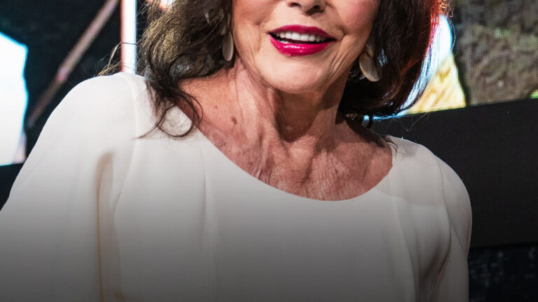 Joan Collins, de 91 años, que enfrentó la desgracia en 4 matrimonios, encontró el amor con un gerente de teatro 32 años menor que ella – Fotos de la pareja