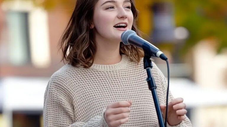 I Heard a Young Woman on the Street Singing the Same Song My Daughter Sang Before Going Missing 17 Years Ago, So I Went Closer