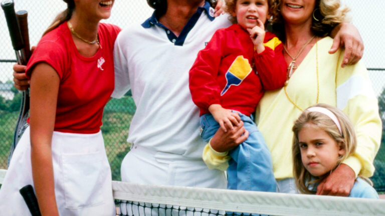 La “hermosa” hija de Michael Landon tenía el pelo rosa – Fotos de la actriz de 41 años