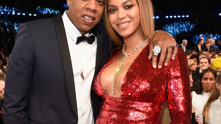 ‘Too Much for 12’: Blue Ivy’s Strapless Pink Dress at ‘Wicked’ Premiere Sparks Mixed Reactions – Photo