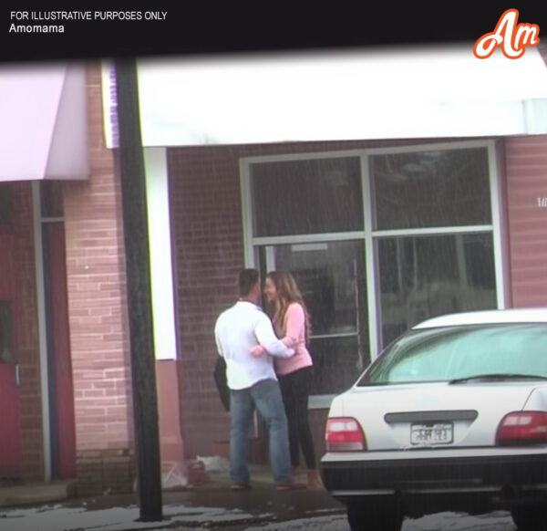 Mujer ve a su marido entrar en un motel con una chica y salir una hora después desaliñado – Historia del día