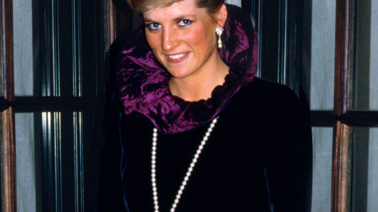 ‘Disgrace’: Users Slam Kim Kardashian for Wearing Princess Diana’s Cross Necklace & Plunging Neckline Gown at Gala — Pics