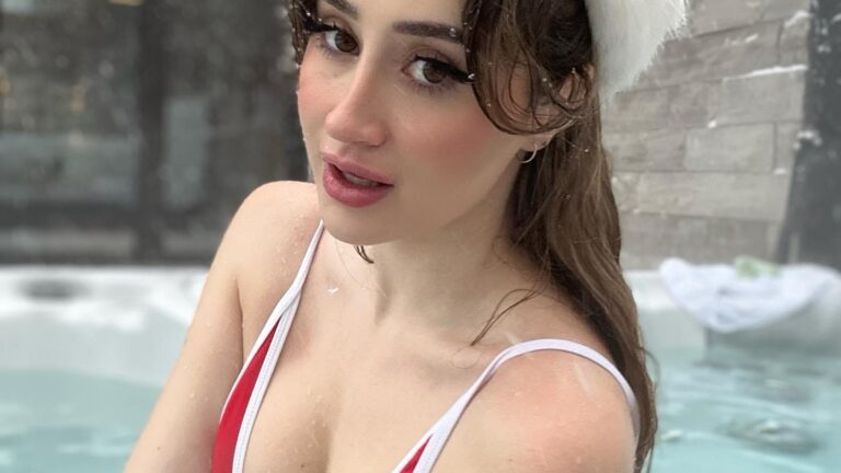 Bronwin Aurora: The Rise of a Social Media Star and Model