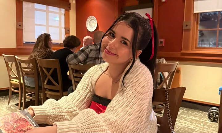 Britney Stephanie Corrales Ponce Influencia y Autenticidad en las Redes Sociales