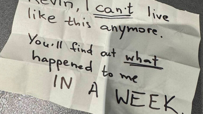 MY 5-YEAR-OLD DAUGHTER CALLED ME AT WORK: “MOM LEFT WITH HER STUFF AND SAID TO WAIT FOR YOU, DADDY”