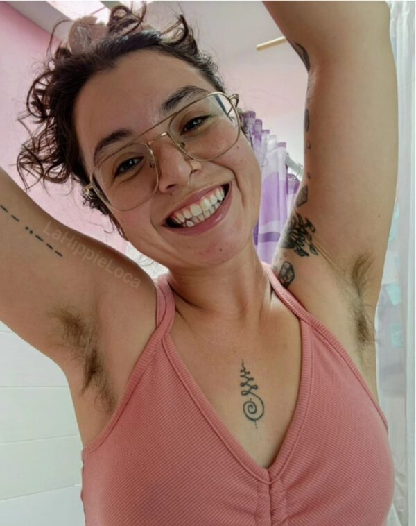 “Let Everyone Accept Me For Who I Am”: Woman Decided To Never Shave Her Body Hair Again!