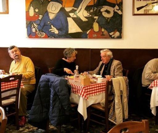 HE KEPT TAKING HER TO THE SAME RESTAURANT—EVEN AFTER SHE STOPPED RECOGNIZING HIM