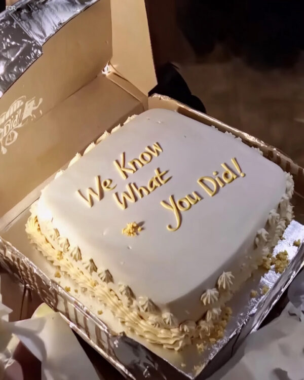 No One Shows Up to Old Woman’s Birthday Except a Courier with a Cake That Reads, ‘We Know What You Did’ – Story of the Day