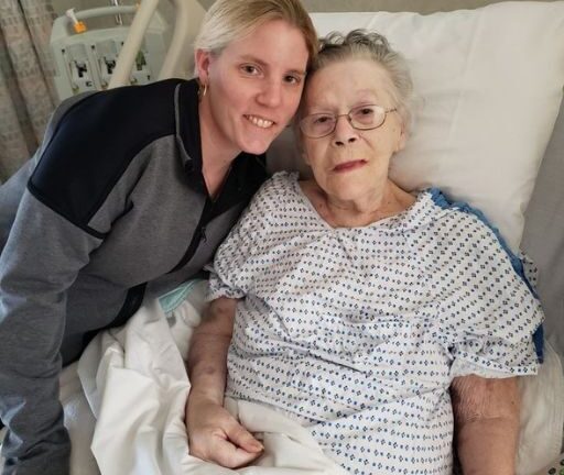 A Doctor Refused to Treat Me Because I Had No Insurance—but What the Nurse Did Next Left Me in Tears