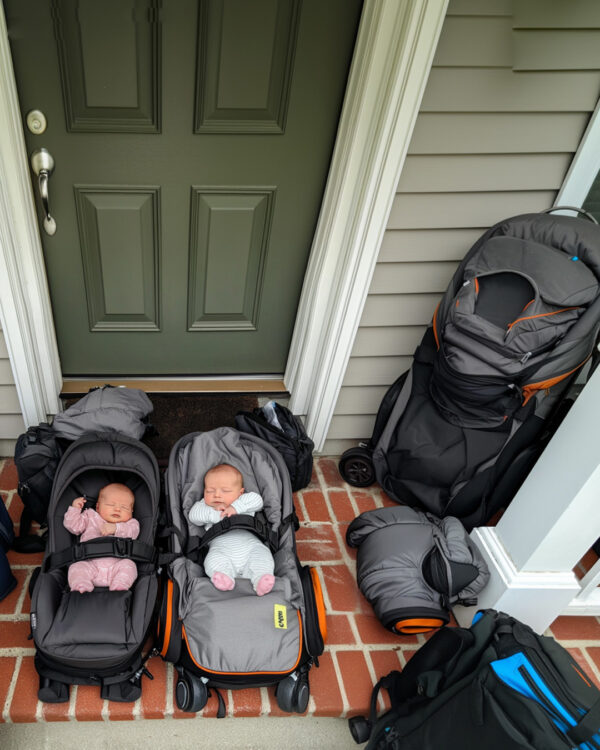 I Came Home with My Newborn Twins to Find the Locks Changed, My Stuff Thrown Out, and a Note Waiting for Me