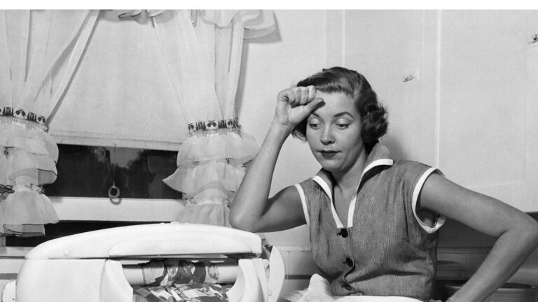 Laundry Then vs. Now: Why Margaret from 1950 Deserves a Standing Ovation