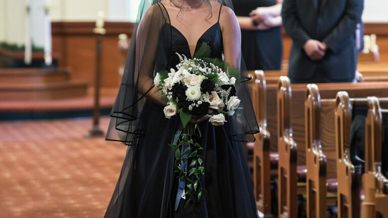 My Daughter’s Wedding Dress Arrived Completely Black — but That Wasn’t the Real Disaster