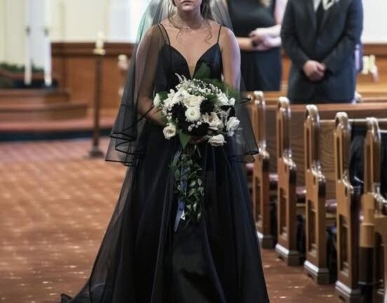 My Daughter’s Wedding Dress Arrived Completely Black — but That Wasn’t the Real Disaster