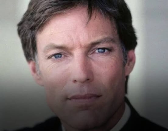 Beloved ‘Thorn Birds’ Actor Richard Chamberlain Dies at 90