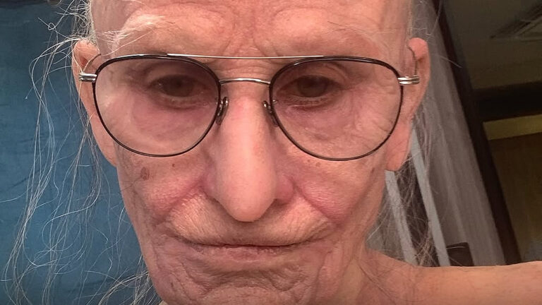 Unrecognizable! 5 Shocking Celebrity Transformations for Movie Roles – Can You Guess Who This Grammy Winner Is?