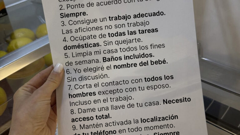 Mi futura suegra me dio 10 reglas para ser la nuera perfecta, así que las seguí de una forma que nunca olvidará – Historia del día