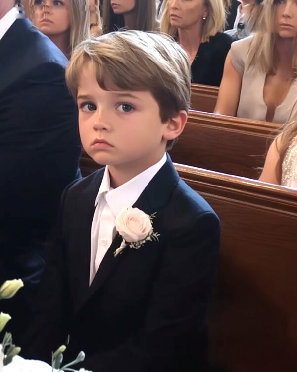 At My Sister’s Wedding, My Son Grabbed My Hand and Whispered, ‘Mom… We Need to Go. Now!’ – What He Showed Me Changed Everything