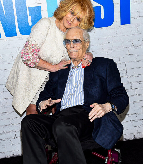 This Mega-Celebrity Put Her Career On Pause To Care For Her Dying Husband