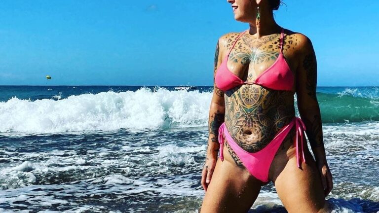 Danielle Colby’s BlKlNl PH0T0s That Are lnappropriate Even for AduIts!!